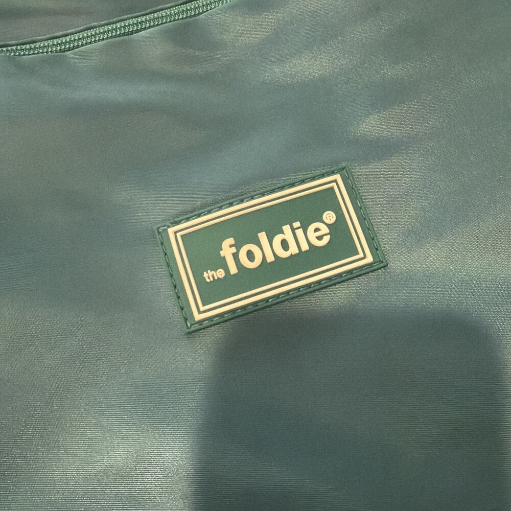 The Foldie Travel Bag 40L Teal Pockets Foldable Trolley Sleeve Carry On Expandab - Picture 9 of 15
